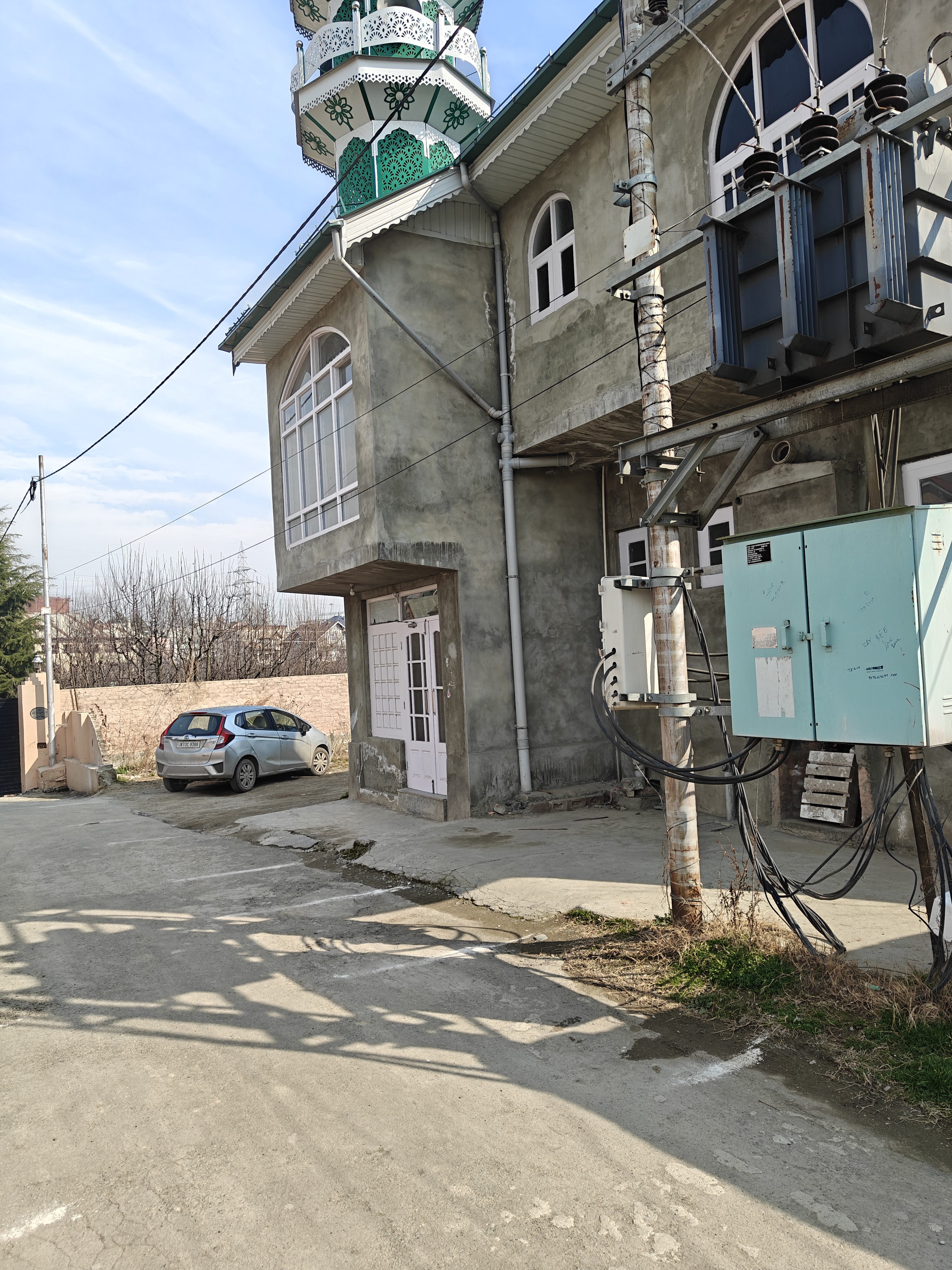 Masjid Owaisi Sir Syed Colony Kadlabal Pampore