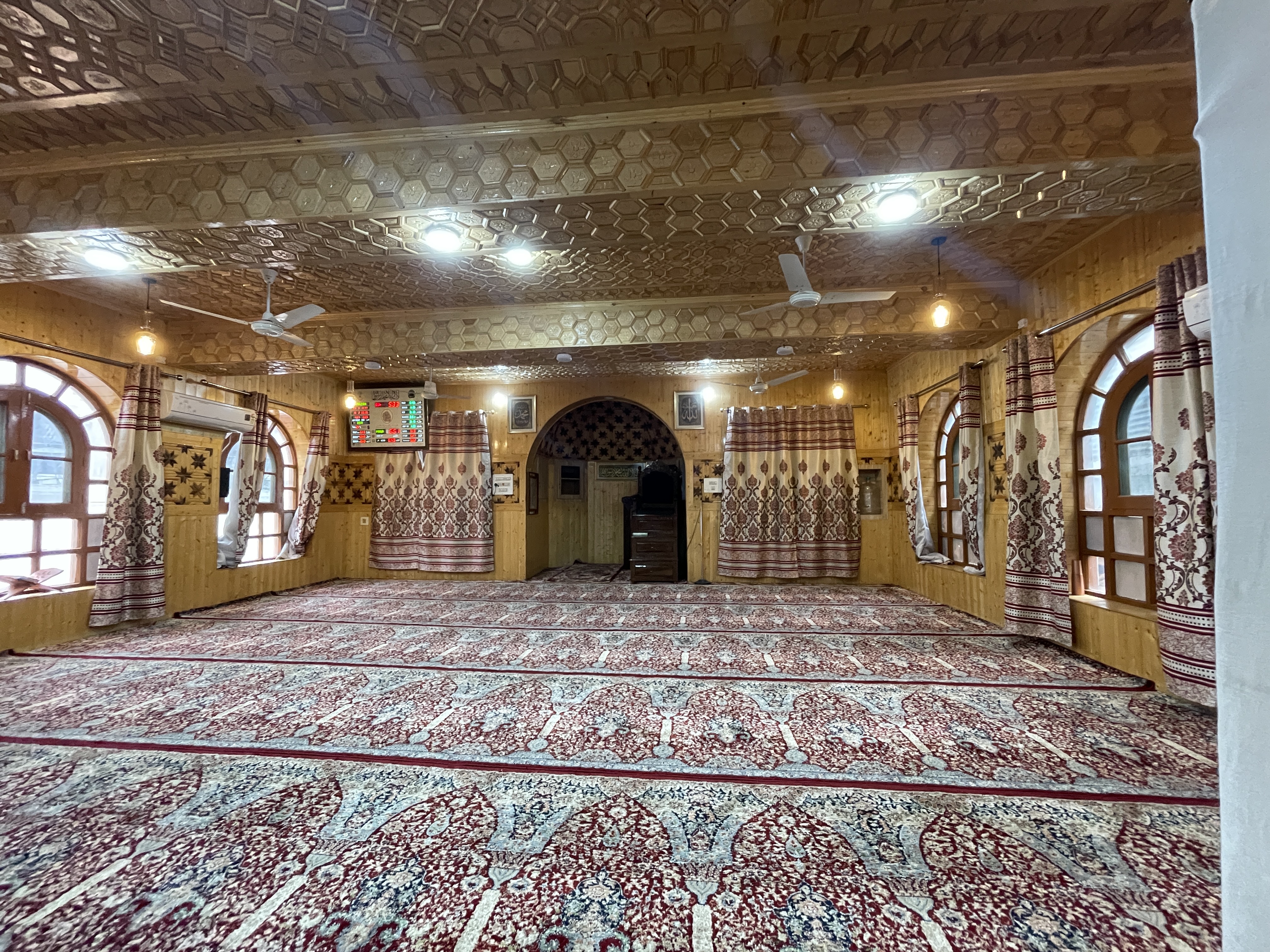 Masjid Khalil Ur Rehman