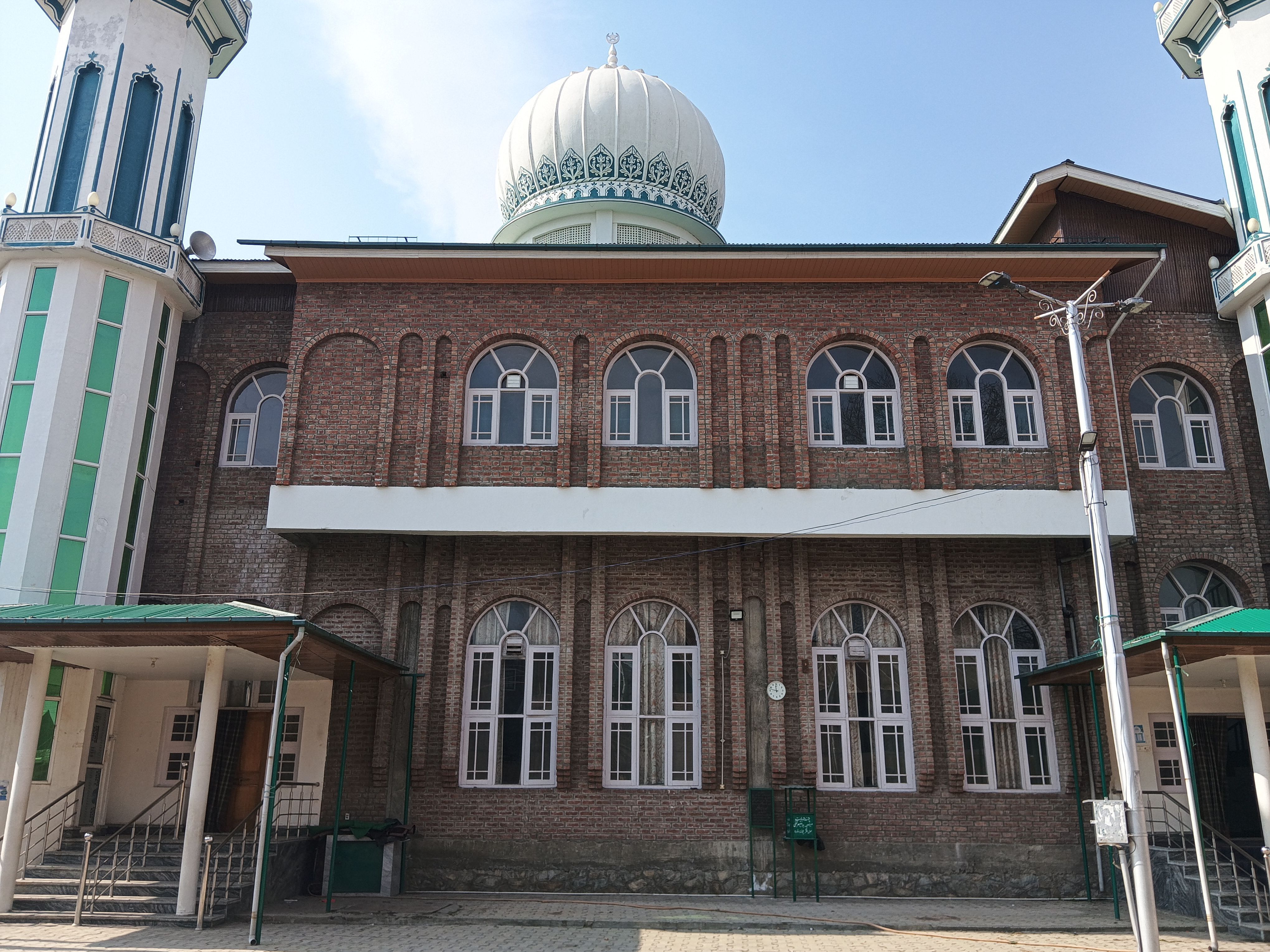 Masjid Jamia Tul Murtaza