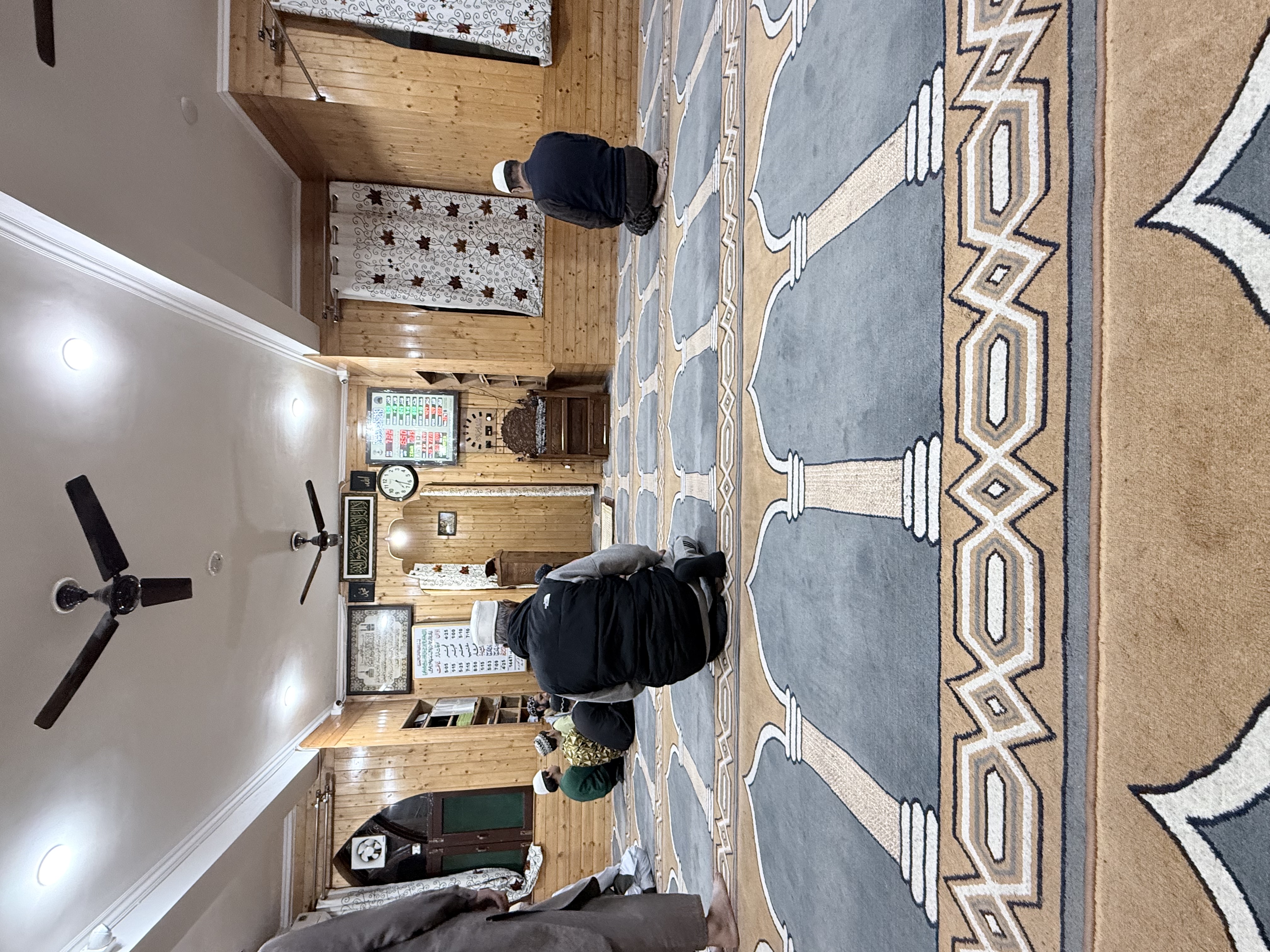 Shah Hamdan mosque