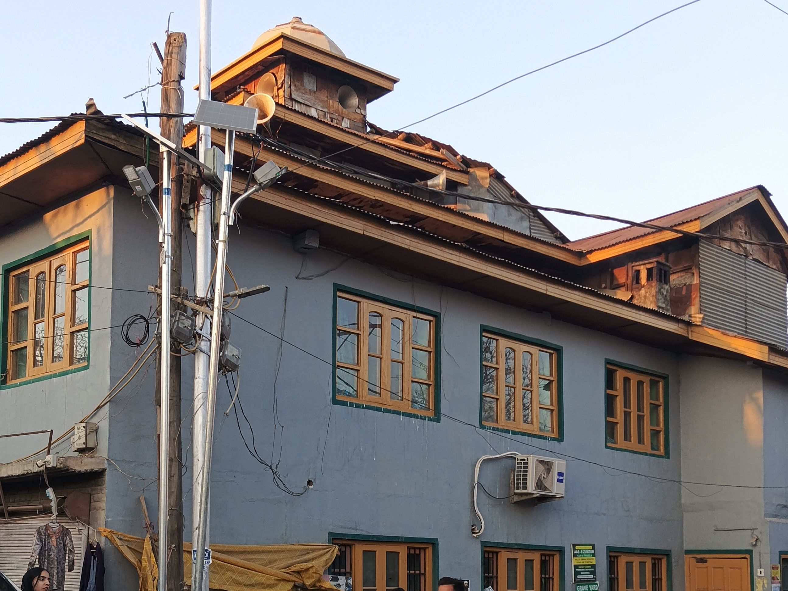Masjid Jamia Ahli Hadees Kanipora chowk