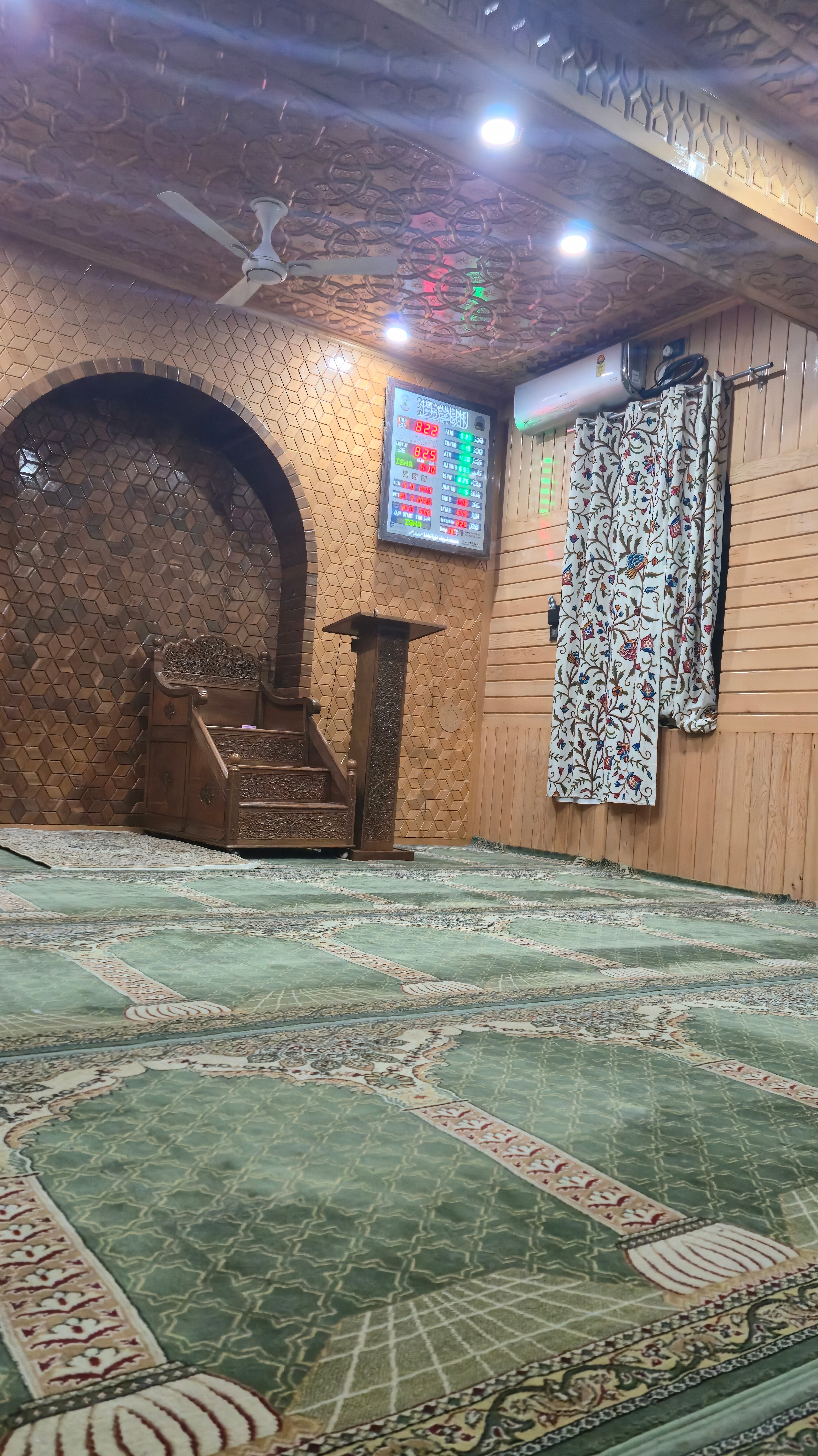 Masjid Shareef Noor Ul Hudda