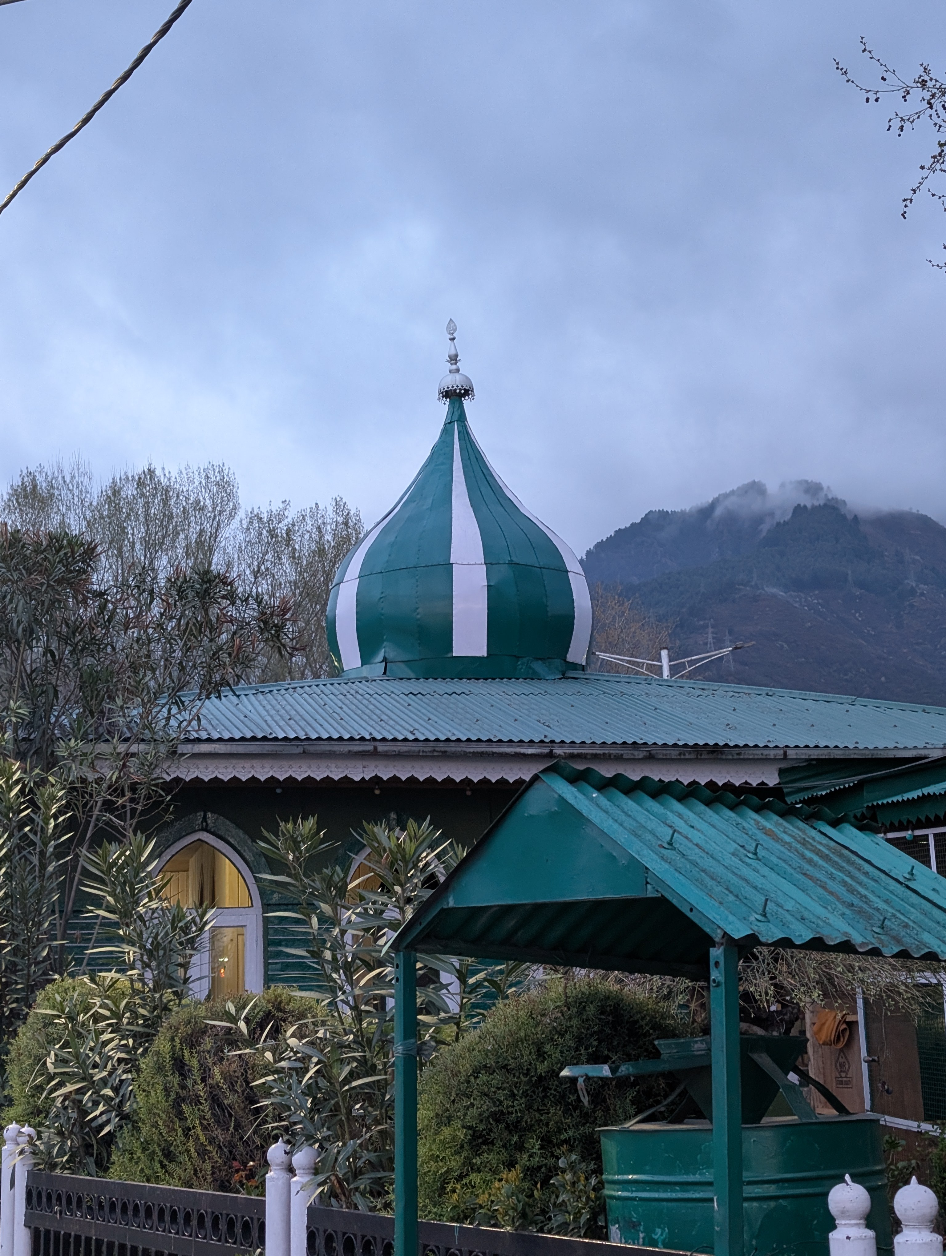 Ziyarat Sharif Makai park