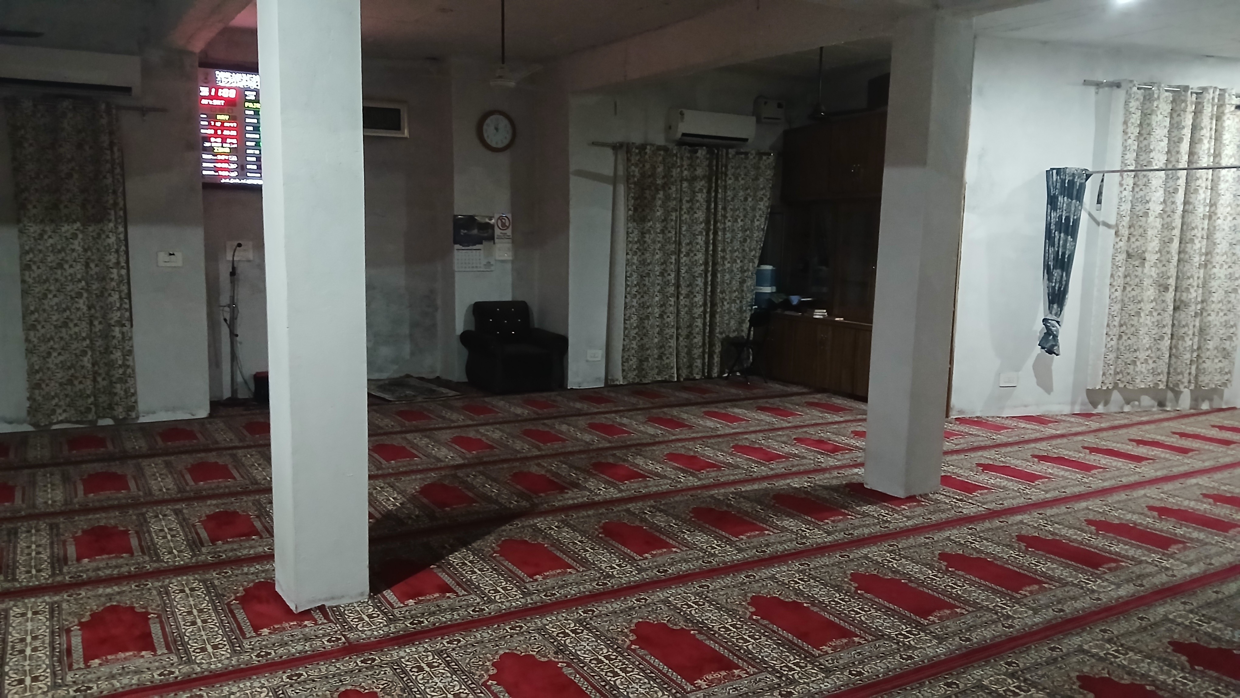 Hanfia Masjid Shareef